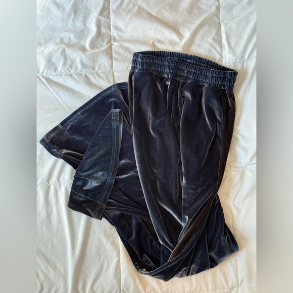 Luxurious Velvet Lounge Pants - Picture 1 of 6